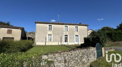 Traditional house 5 rooms of 120 m² in Sérigné (85200)