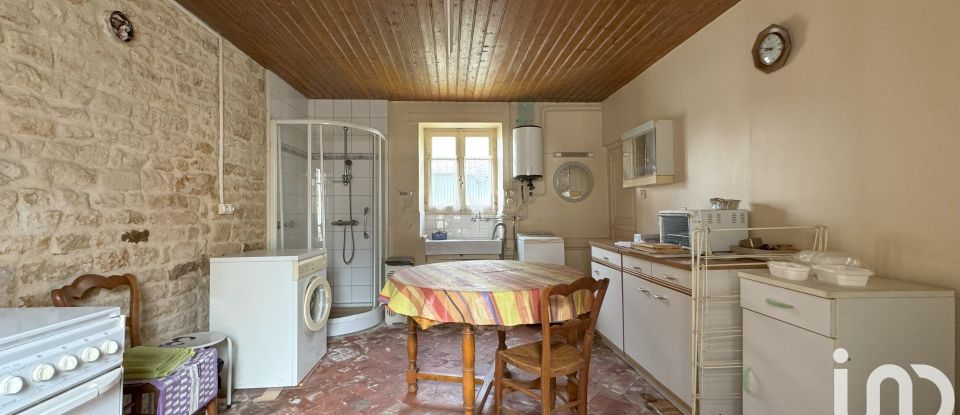 Traditional house 5 rooms of 120 m² in Sérigné (85200)