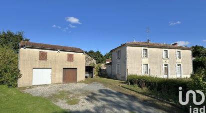 Traditional house 5 rooms of 120 m² in Sérigné (85200)