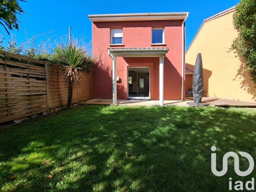 Maison 5 pièces de 95 m² à Montauban (82000)