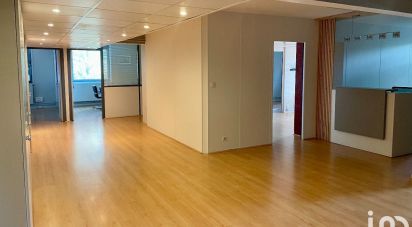 Bureaux de 285 m² à Évry (91000)