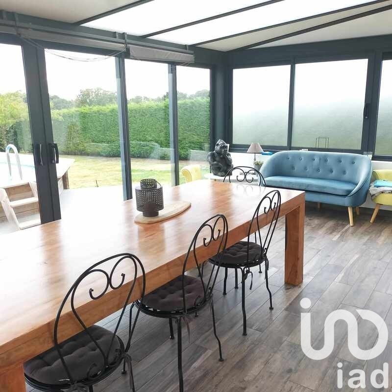 House 4 rooms of 145 m² in Le Bernard (85560)