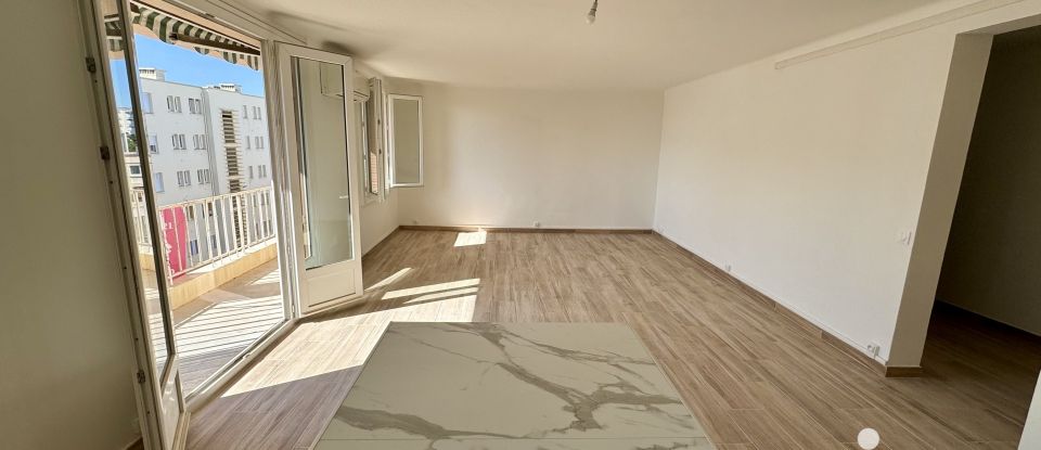 Appartement 3 pièces de 67 m² à Nîmes (30000)