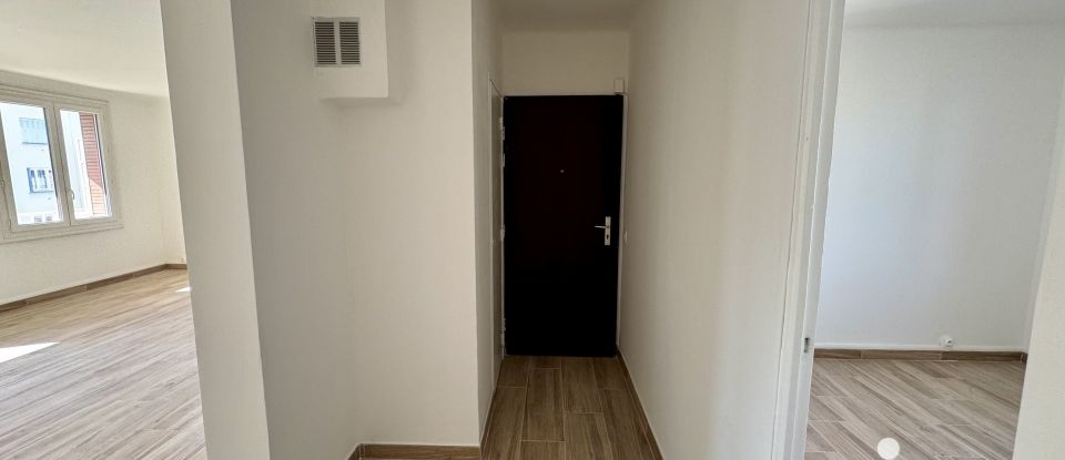 Appartement 3 pièces de 67 m² à Nîmes (30000)