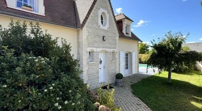 Maison 5 pièces de 162 m² à Saint-Manvieu-Norrey (14740)