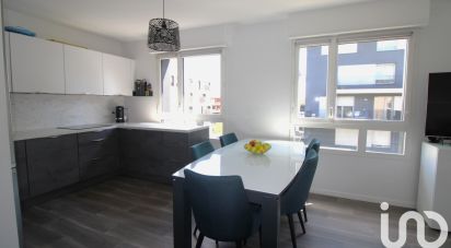 Appartement 3 pièces de 84 m² à Saint-Denis (93200)