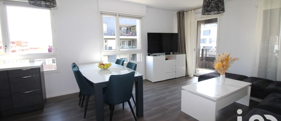 Appartement 3 pièces de 84 m² à Saint-Denis (93200)