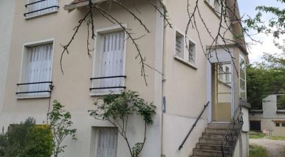 House 6 rooms of 127 m² in Saint-Ouen-l'Aumône (95310)