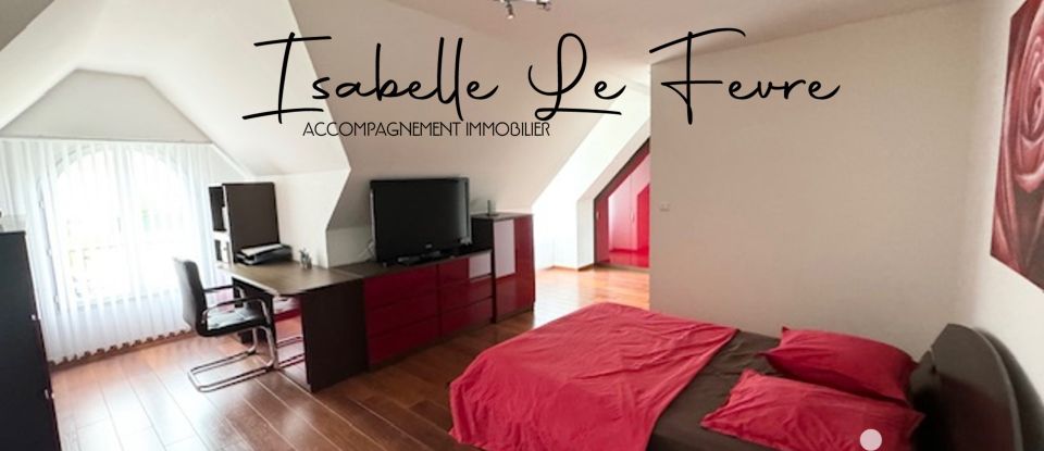 House 6 rooms of 160 m² in Boissise-le-Roi (77310)