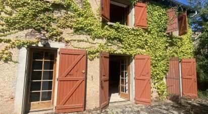 Country house 12 rooms of 230 m² in Laval-Roquecezière (12380)