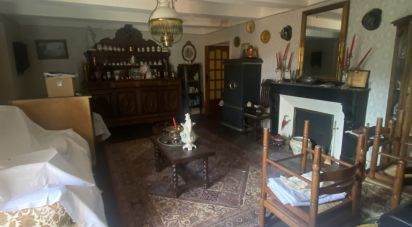 Country house 12 rooms of 230 m² in Laval-Roquecezière (12380)