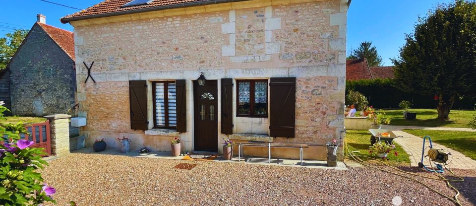 Maison 6 pièces de 150 m² à Garchy (58150)