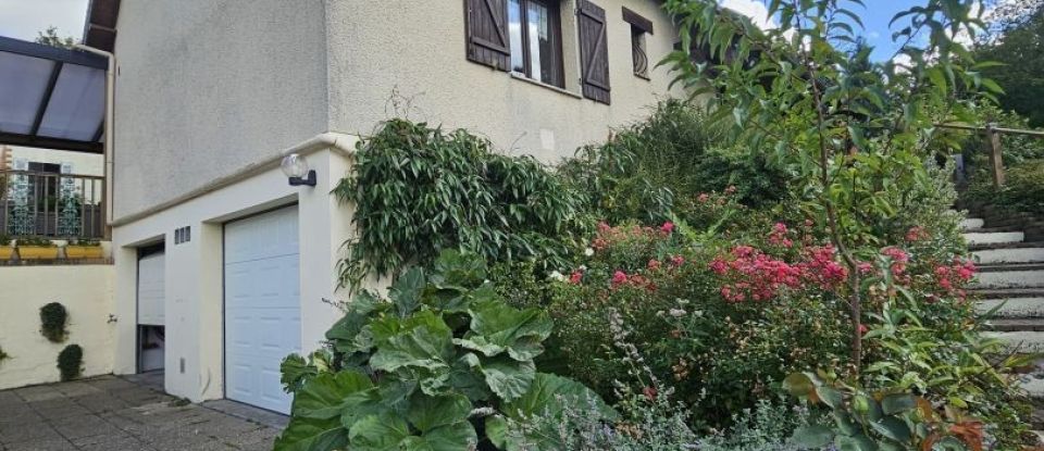 House 8 rooms of 126 m² in Montivilliers (76290)