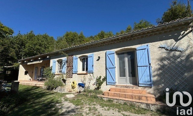 Traditional house 5 rooms of 160 m² in Comps-sur-Artuby (83840)