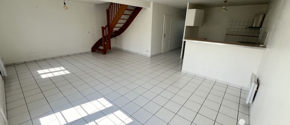 Maison 5 pièces de 106 m² à Lons (64140)