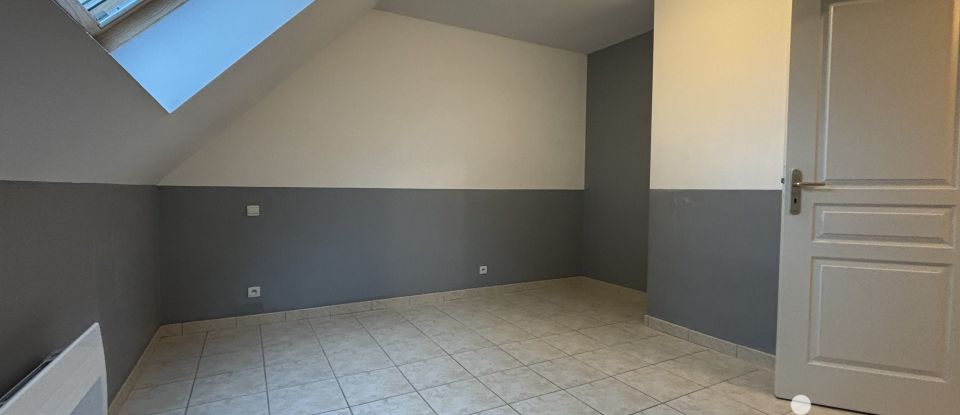 Maison 7 pièces de 117 m² à Distré (49400)