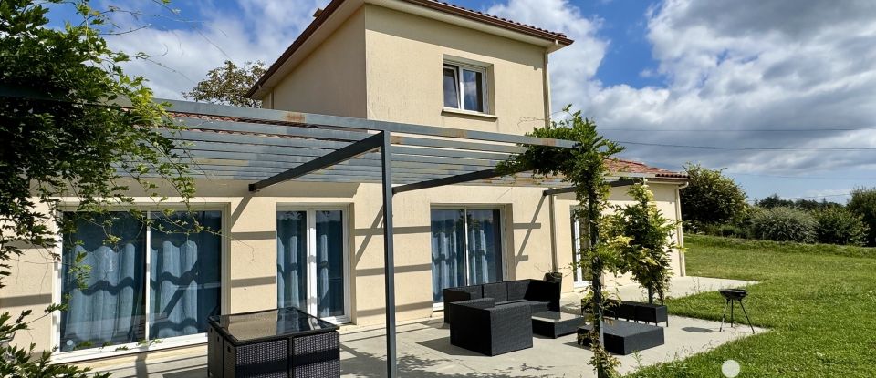 Maison 5 pièces de 123 m² à Fons (46100)