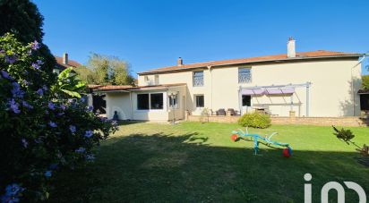 Maison 4 pièces de 112 m² à Vouziers (08400)