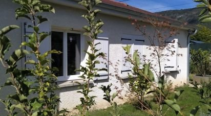 Maison 6 pièces de 110 m² à Serrières-de-Briord (01470)