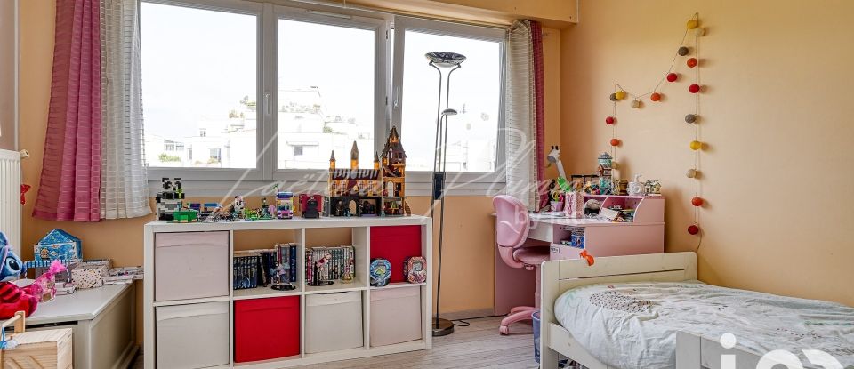 Appartement 4 pièces de 81 m² à Chatou (78400)