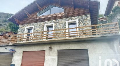 Châlet 4 pièces de 111 m² à Venanson (06450)