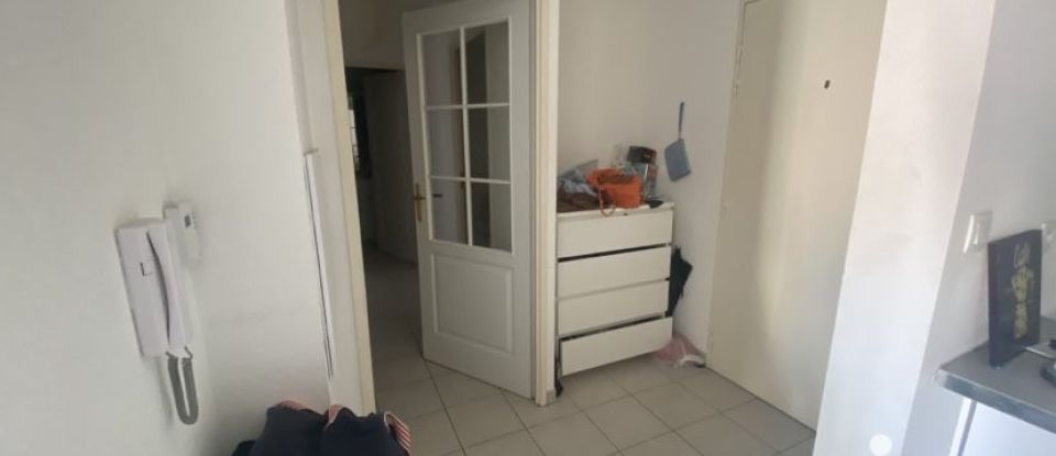 Appartement 4 pièces de 81 m² à Bordeaux (33000)