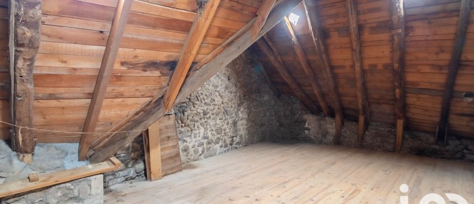 Village house 3 rooms of 60 m² in Saint-Victor-la-Rivière (63790)