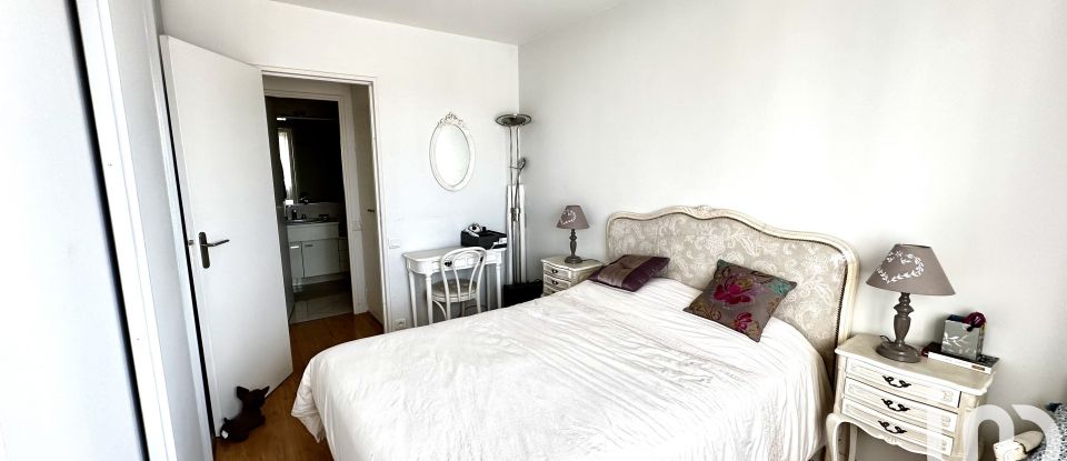 Appartement 2 pièces de 53 m² à Courbevoie (92400)