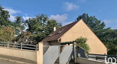 Maison 8 pièces de 140 m² à Villebon-sur-Yvette (91140)