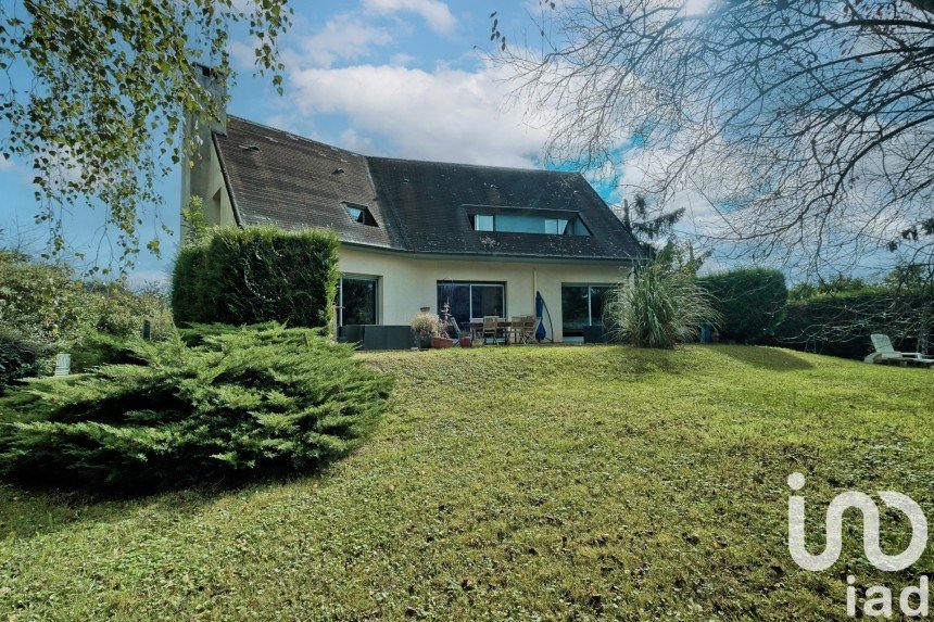 Maison d’architecte 5 pièces de 200 m² à Armentières-en-Brie (77440)