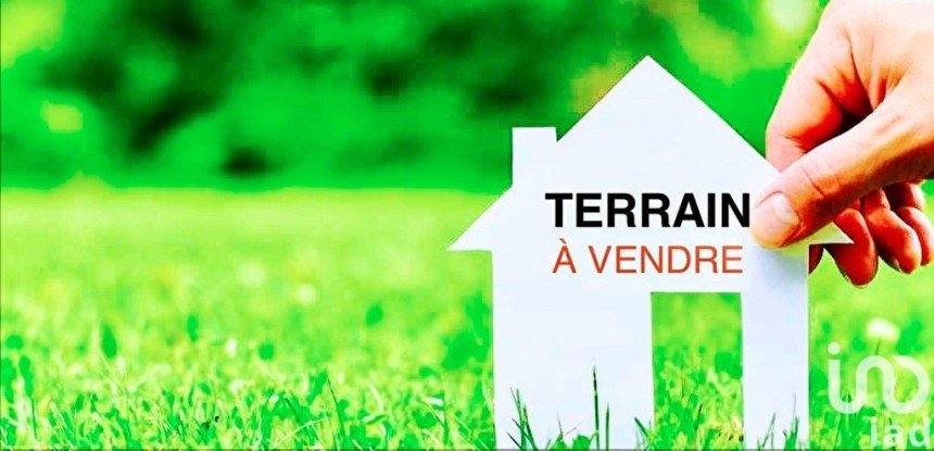 Terrain de 4 600 m² à Castelnau-d'Estrétefonds (31620)