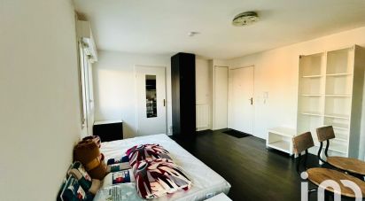 Studio 1 room of 29 m² in Stains (93240)