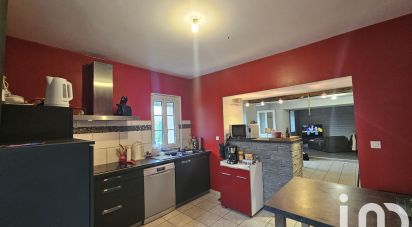 House 6 rooms of 140 m² in Chemilly (03210)