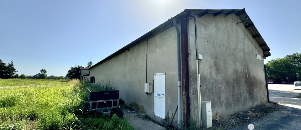 Building in Boucoiran-et-Nozières (30190) of 700 m²