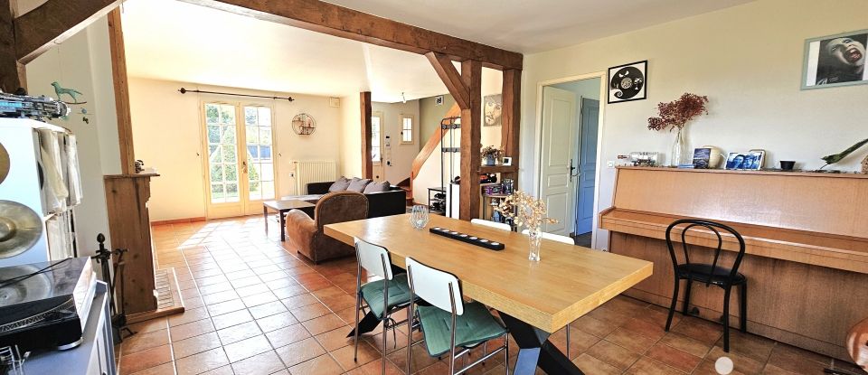 Maison 6 pièces de 114 m² à Ouerre (28500)