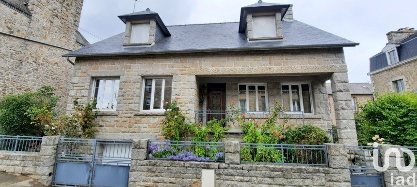 Maison de ville 5 pièces de 140 m² à Dinan (22100)