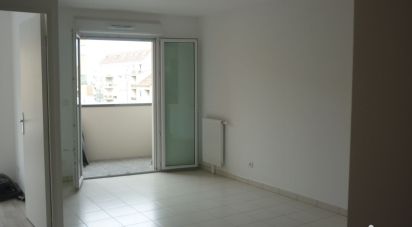 Appartement 2 pièces de 45 m² à Chilly-Mazarin (91380)