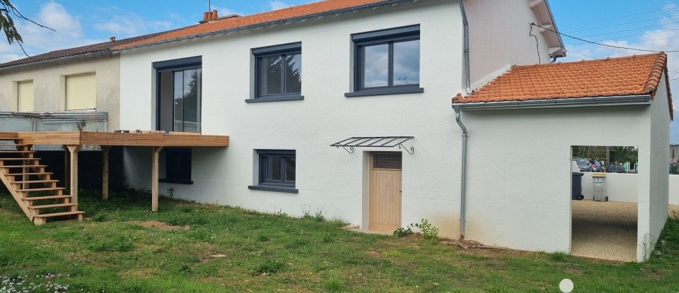 Maison traditionnelle 6 pièces de 117 m² à Migné-Auxances (86440)