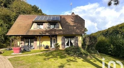 Country house 5 rooms of 145 m² in Fontaine-sous-Préaux (76160)