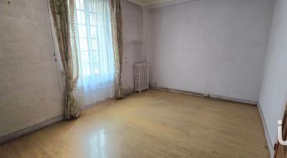 Town house 6 rooms of 126 m² in AUNEAU (28700)