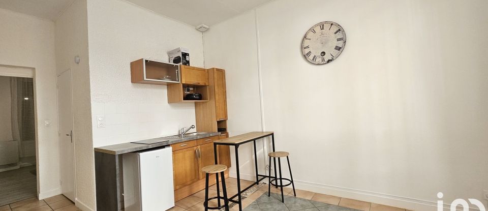 Appartement 2 pièces de 29 m² à Vichy (03200)