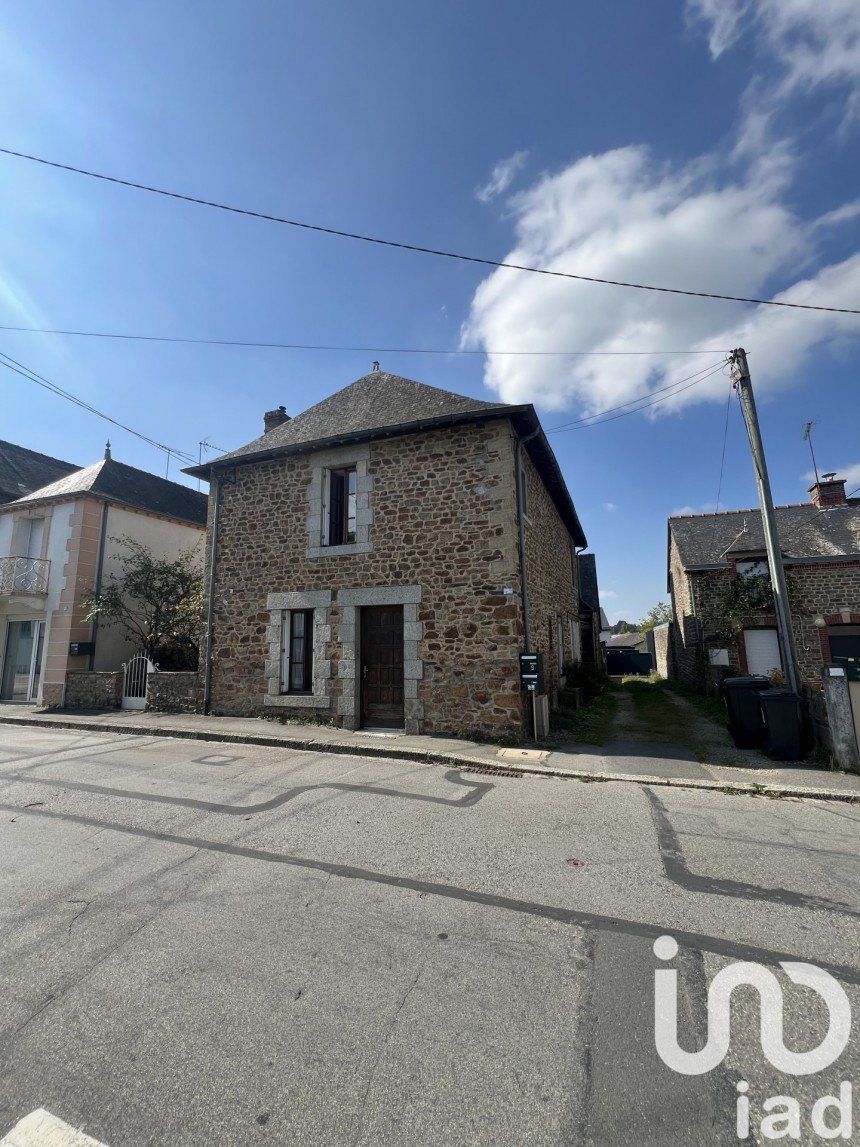 House 4 rooms of 110 m² in Argentré-du-Plessis (35370)