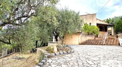 Maison traditionnelle 4 pièces de 105 m² à Le Revest-les-Eaux (83200)