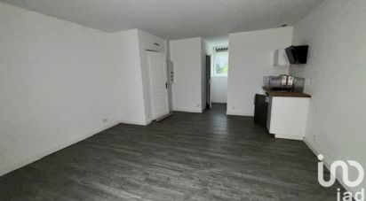 Studio 1 pièce de 30 m² à Carhaix-Plouguer (29270)