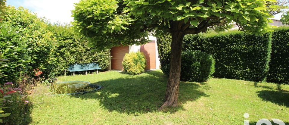 Traditional house 5 rooms of 144 m² in Claye-Souilly (77410)