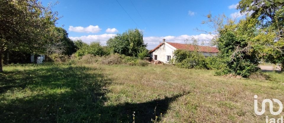 Terrain de 2 093 m² à Cherbonnières (17470)