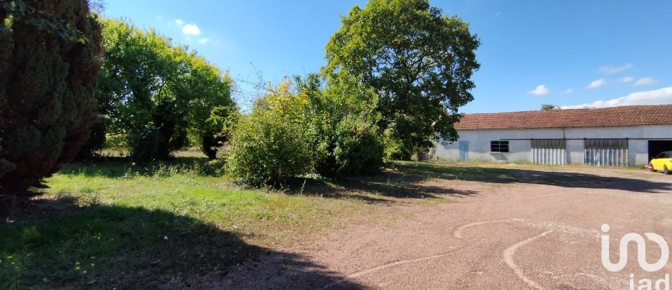 Terrain de 2 093 m² à Cherbonnières (17470)