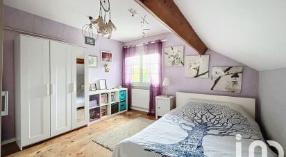 Maison 7 pièces de 178 m² à Saint-Pierre-de-Chandieu (69780)