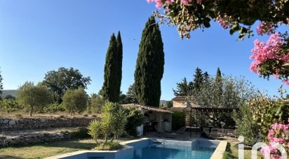 Traditional house 8 rooms of 222 m² in Le Castellet (83330)