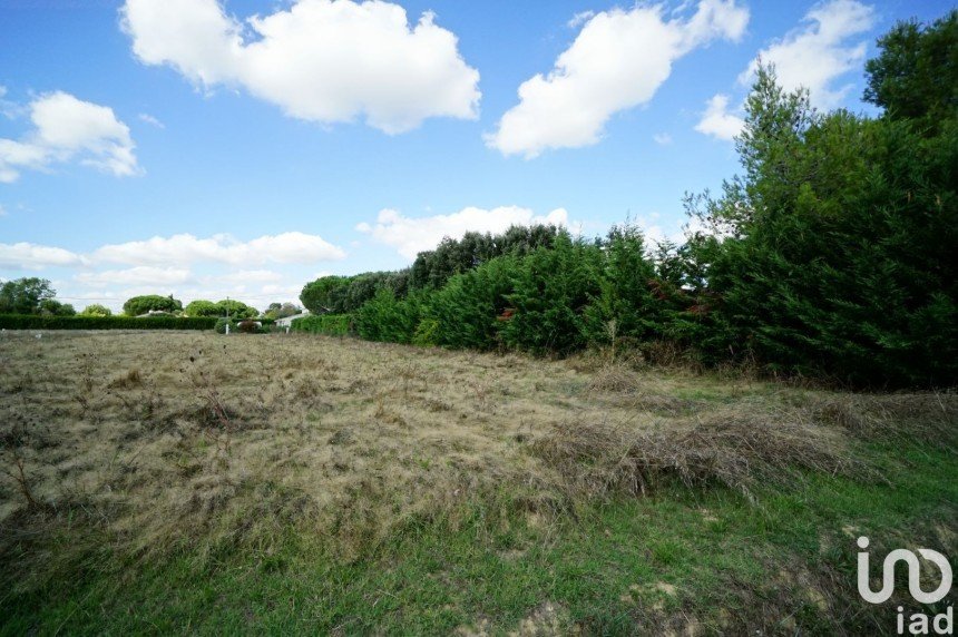 Terrain de 741 m² à Larra (31330)